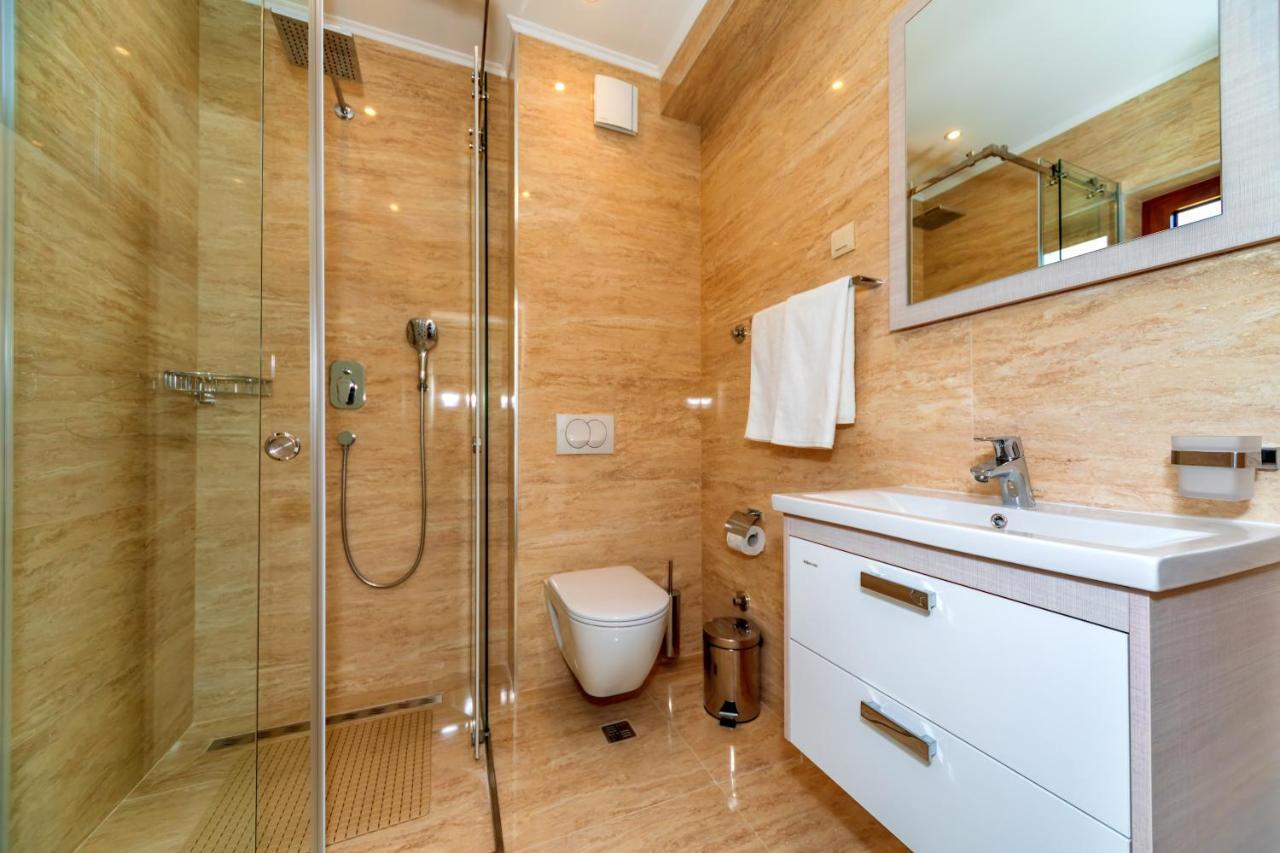 Luxury Apartments Queen Petrovac Ngoại thất bức ảnh
