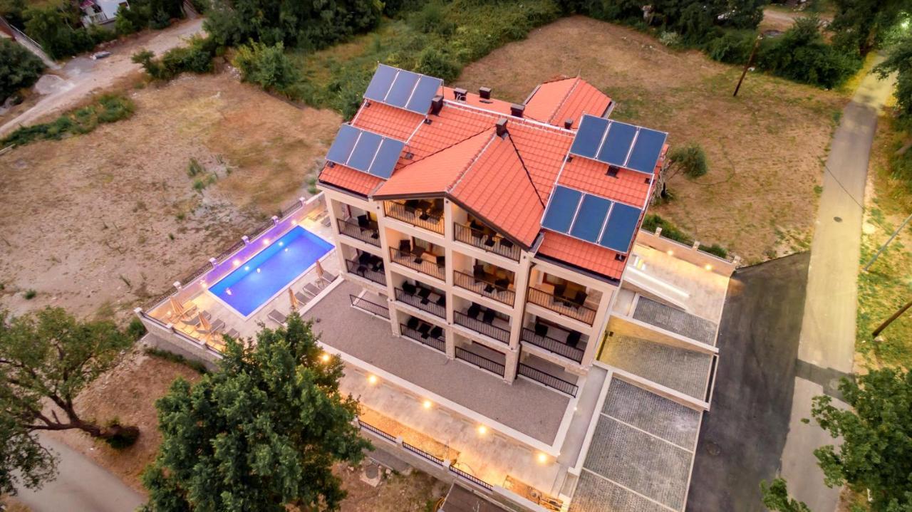 Luxury Apartments Queen Petrovac Ngoại thất bức ảnh
